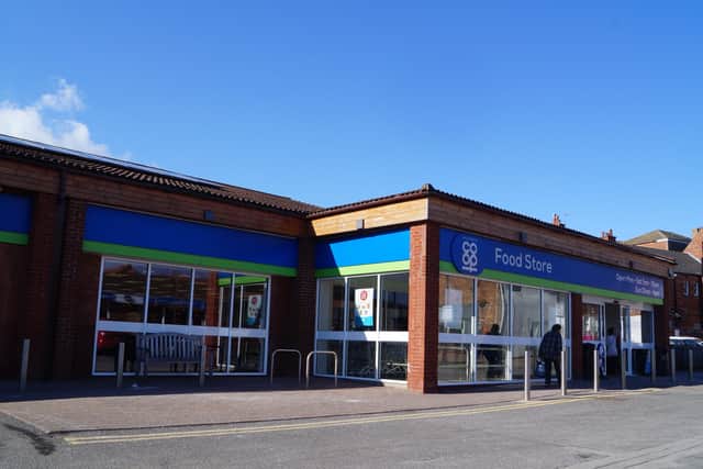 Lincolnshire Co-operative stores are needing more staf urgently.  EMN-200603-153914001