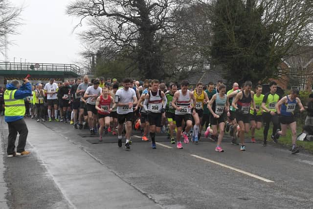 Sleaford Half Marathon and Fun Fun. Start of the half marathon. EMN-200317-115651001