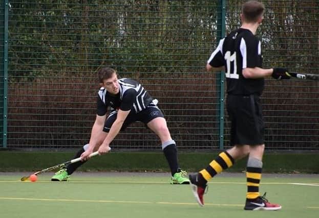 Chambers tees up a set piece EMN-200316-171911002