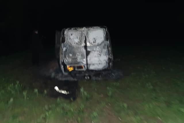 Still burning, EMN-200319-133918001
