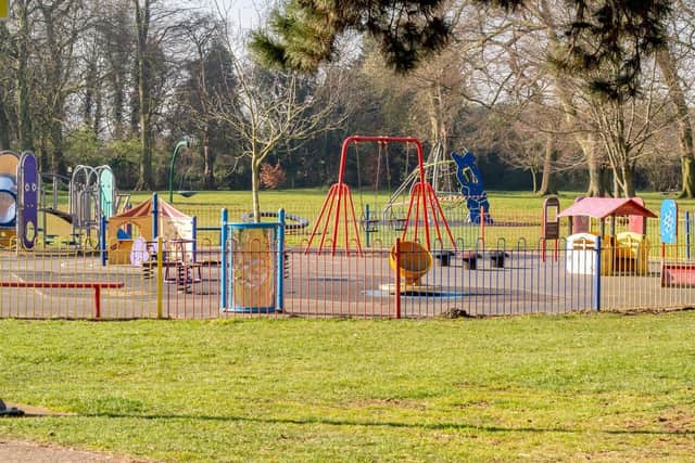 Children's play equipment lockdown on Boston Road Recreation Ground in Sleaford. EMN-200327-182644001