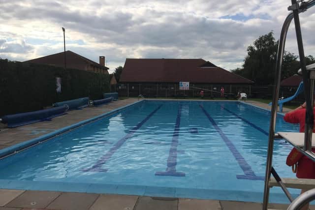 The team are prepared for all eventualities at Billinghay Pool. EMN-200804-160145001