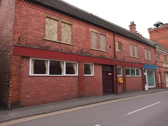 The Masonic Hall on Watergate, Sleaford has opened its kitchen facilities for the hot meals service. EMN-200414-143904001
