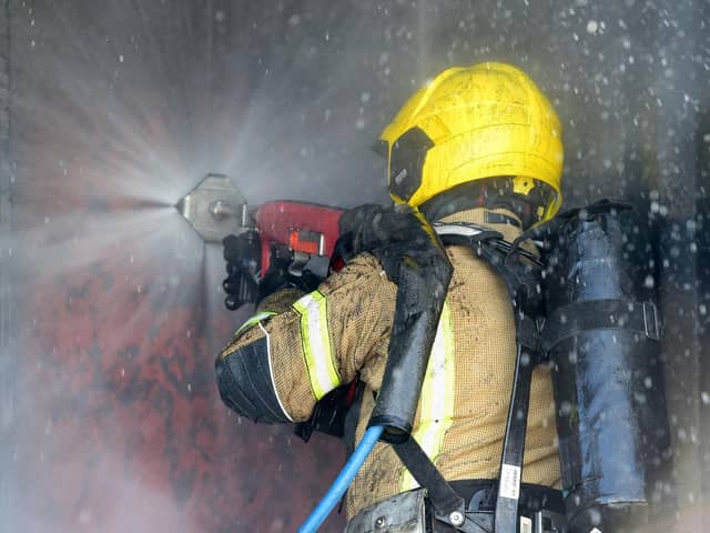 Lincolnshire firefighters have volunteered to boost ranks of East Midlands Ambulance Service during the pandemic.