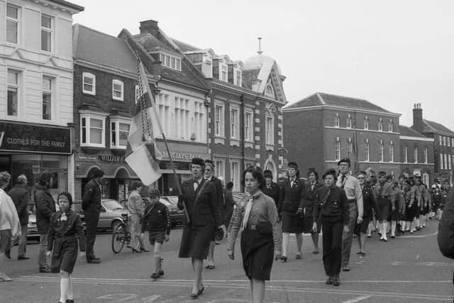 The parade in Wide Bargate.