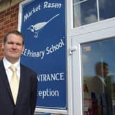 Headteacher Andrew Smith EMN-201205-122507001