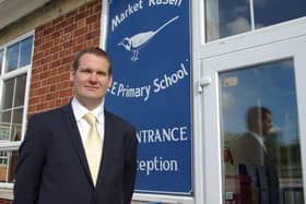 Headteacher Andrew Smith EMN-201205-122507001