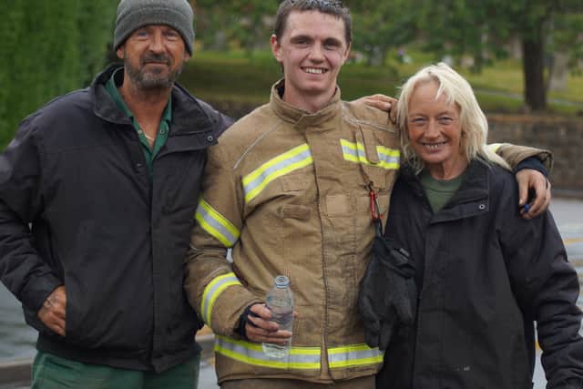 Binbrook Fire Crew charity run EMN-200806-072010001