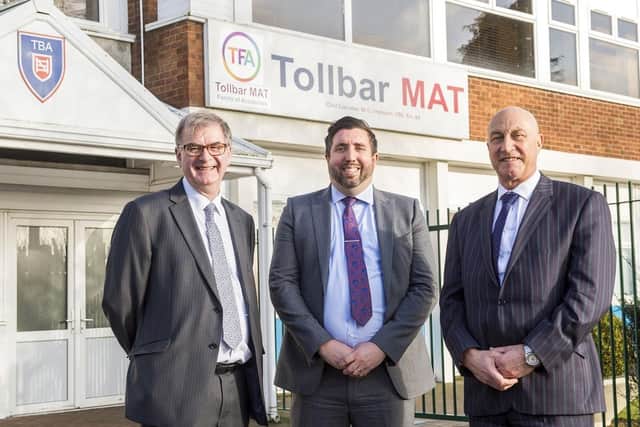 Phil Dickinson (centre) with Phil Bond (left) and David Hampson (right). Picture: Sean Spencer/Hull News & Pictures Ltd.