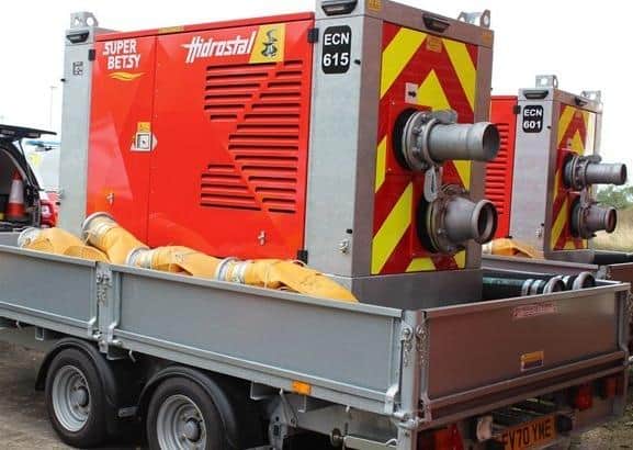 LCC's new flood pump on trailer EMN-211013-155111001