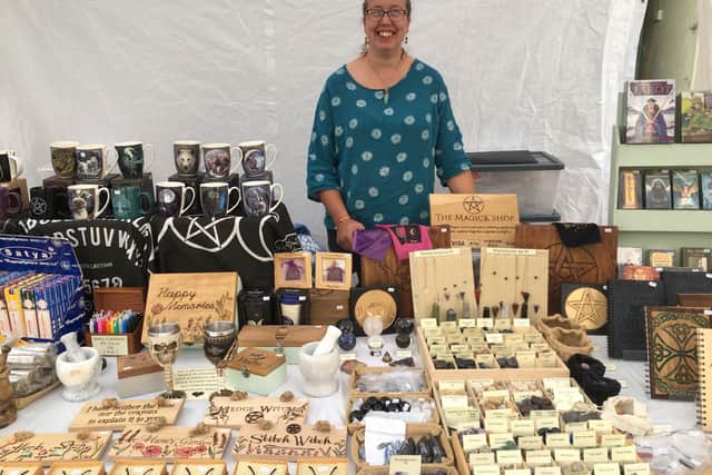 New market trader The Magick Shop EMN-211018-113834001