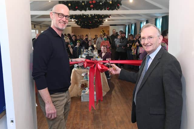 Kevin Will and Councillor Robert Kendrick EMN-211122-091446001