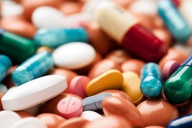 Antibiotics EMN-190926-101944001