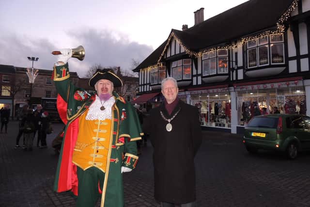 Town Crier John Griffiths and Mayor Coun Robert Oates officially switch on Sleaford Christmas lights for 2021 in the Market Place.