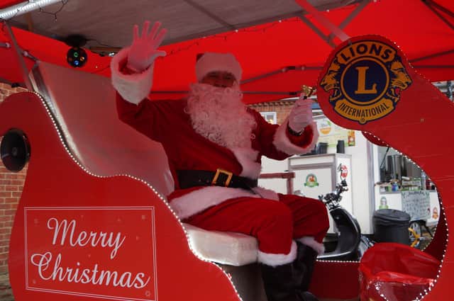 Market Rasen Christmas Market EMN-210512-220037001