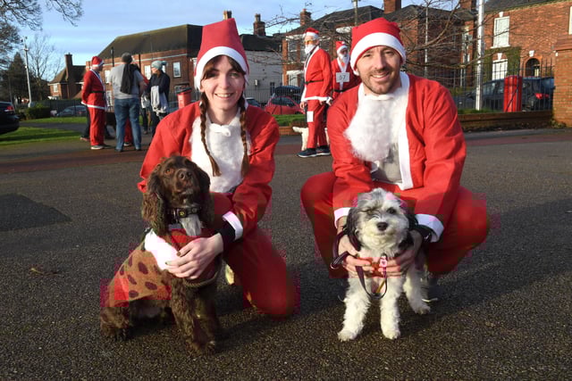 Stuart Bartholomew and his sister Sara-Kelly Bartholomew with dogs Missy and Reggie EMN-211213-101713001