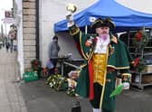 Sleaford Town Crier John Griffiths will be ringing a bell for Santa on Christmas Eve - you can too. EMN-211217-163124001