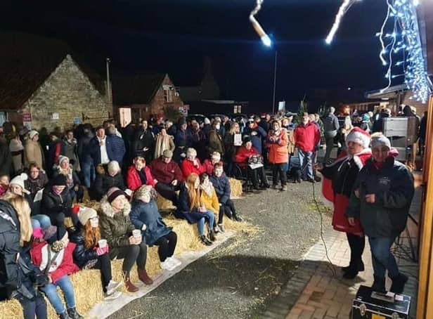 A scene from the carol evening.