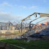 Barn fire at Middle Rasen
Photo: Lincolnshire Fire and Rescue EMN-211231-170035001