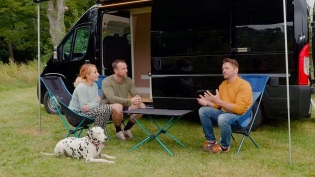 Jimmy Doherty with couple Carl and Katie beside their camper. Photo: Discovery Plus EMN-221101-091715001