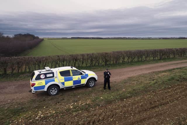 Lincolnshire Police have issued another dispersal order empowering them to force suspected hare coursers to leave the county. EMN-221101-120231001