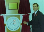 Prince Andrew unveiling the commemorative plaque for the new classroom block in William Alvey School in November 1997. EMN-220117-121530001