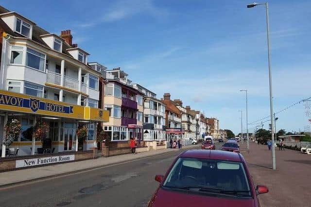 A new support grant for the hospitality, leisure, and accommodation sectors most impacted by the Covid-19 Omicron variant is now open to eligible businesses in East Lindsey.