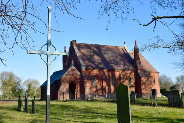 St Michael's Church, Spanby. EMN-220122-172355001