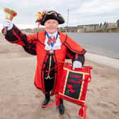 Mablethorpe town crier David Summers EMN-220702-111037001