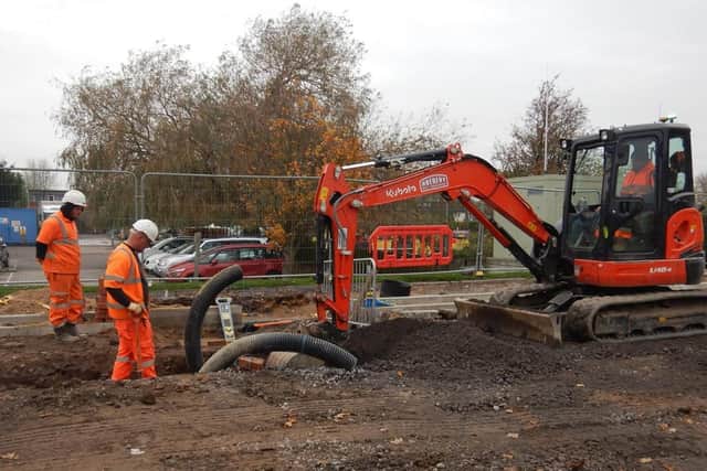 Improvements works along Roman Bank in Skegness are being paused and the road re-opened for up to a month.