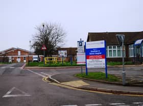 Grantham Hospital EMN-200617-173755001