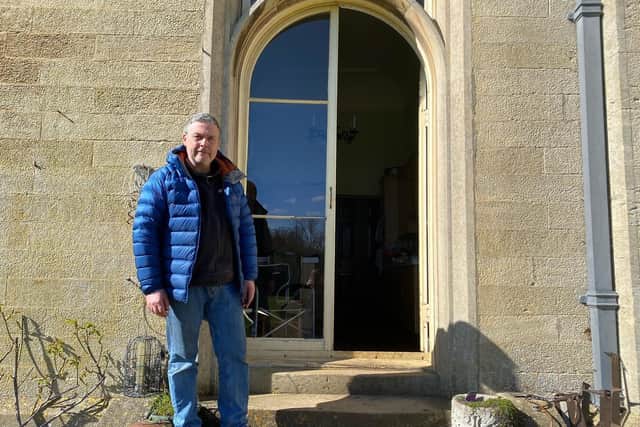 Opening his home at Rauceby Hall to up to two Ukrainian refugee families if need. EMN-220314-123435001