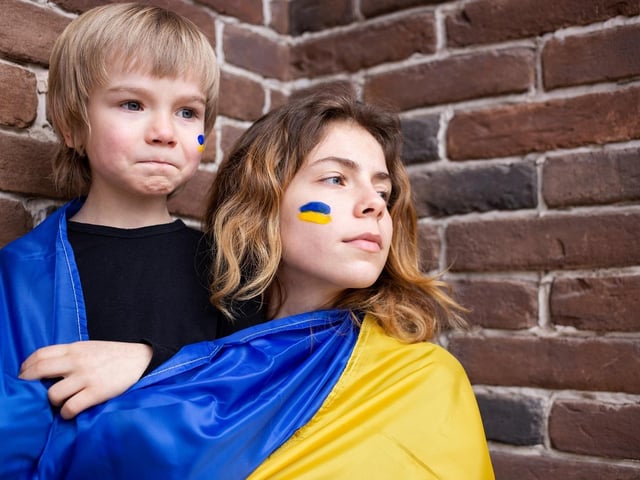 Help for Ukranians to speak a new language (photo: adobe)