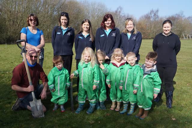 Tree planting at Osgodby EMN-220328-153741001