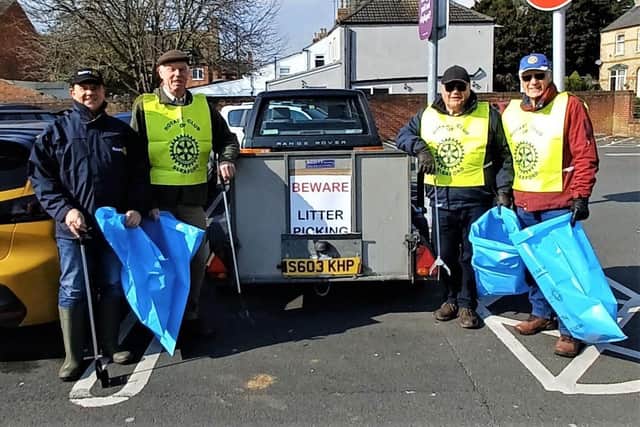 Rotarians litter picking as part of the Plastic Free Sleaford campaign.