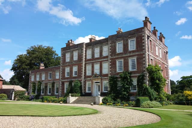 Gunby Hall, Lincolnshire. EMN-220330-092839001