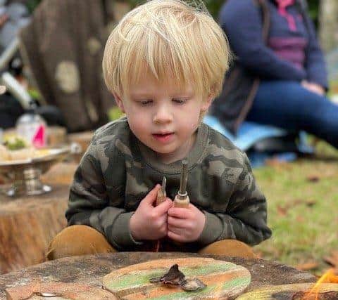 Lots of things to do in the wilderness. EMN-220404-175305001