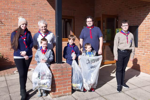 Helping clear litter from Leasingham.