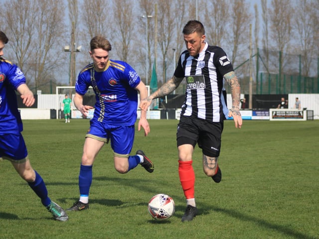 Brigg Town v Harrogate Railway Athletic. Photo: Oliver Atkin