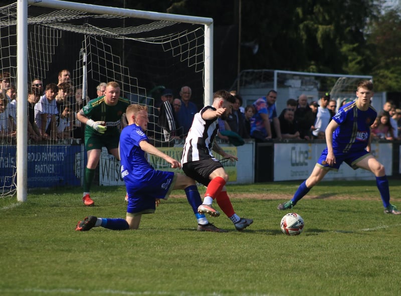Brigg Town v Harrogate Railway Athletic. Photo: Oliver Atkin