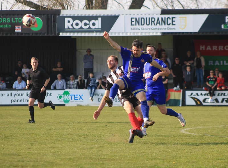 Brigg Town v Harrogate Railway Athletic. Photo: Oliver Atkin