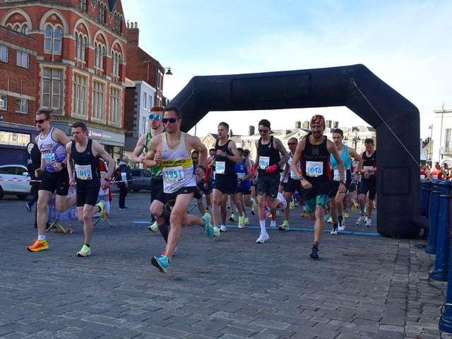 Marathon run, first wave. EMN-220418-132907001