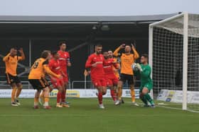 Shiels watches Boston go close in the Trophy contest. Photo: Oliver Atkin