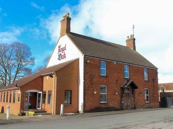 The Royal Oak in Candlesby near Skegness has been put on the market.