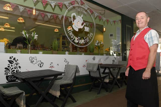 Always Time For Tea, tea room. Business owner Mark Scott. EMN-210305-101709001