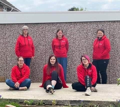 Gill, Jenny, Lizzy, Chris, Pam and Sam delighted to be back helping members to lose weight and improve their health in person at Slimming World. EMN-210526-091642001