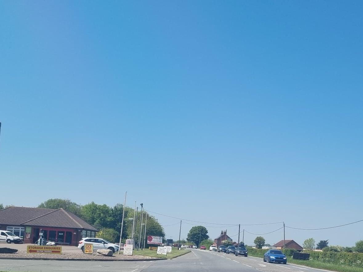 Heavy traffic reported heading to Skegness as glorious weather continues - Vimarsana News