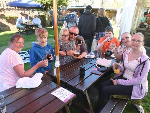 L-R Laura Shields, Oliver Shields 11, Isabelle Shields 7, Antony Shields, Lewis Shields, Summer Sawyer, Cherry Shields.