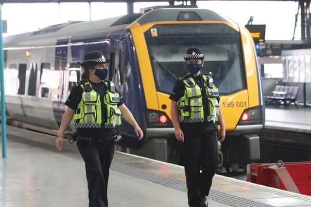 Lincolnshire Police has issued almost 1,000 fines for breaches of Covid-19-related laws – but fewer have been handed out since restrictions eased.