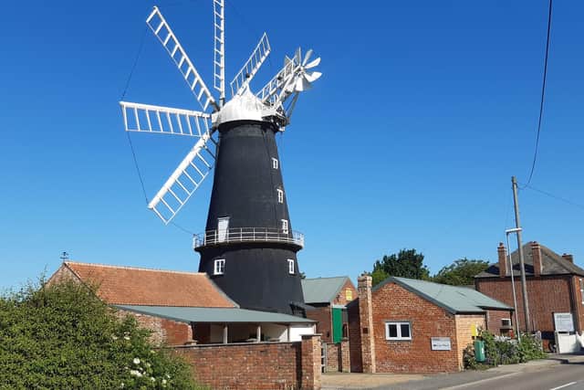 Shades have been removed from the sails at Heckington Mill to enable repair work. EMN-211006-173152001